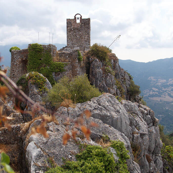 Imponerande slott som belyser Gaucins rika historia