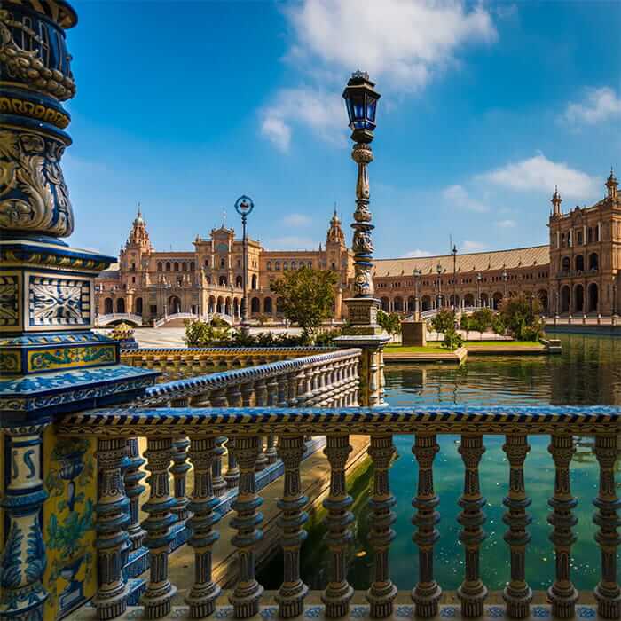 Sevilla Guide - Plaza de España