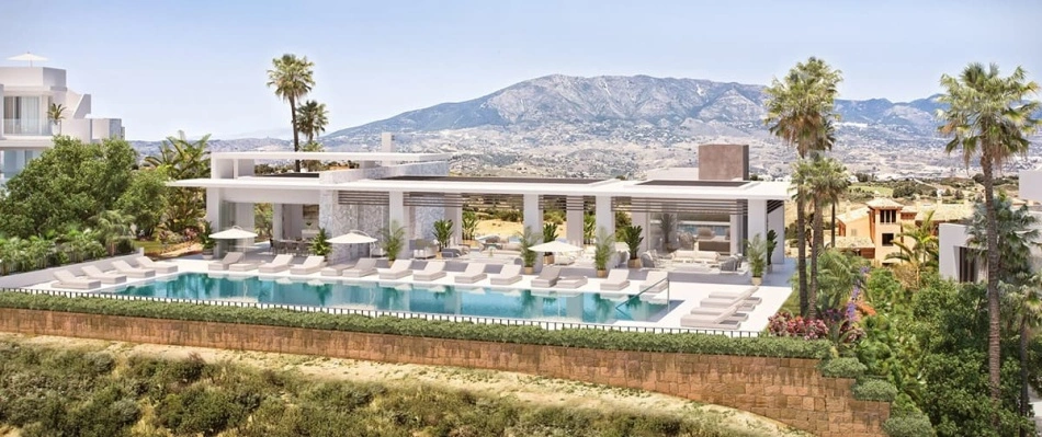 Gemensamt poolområde i Ocean View Marbella